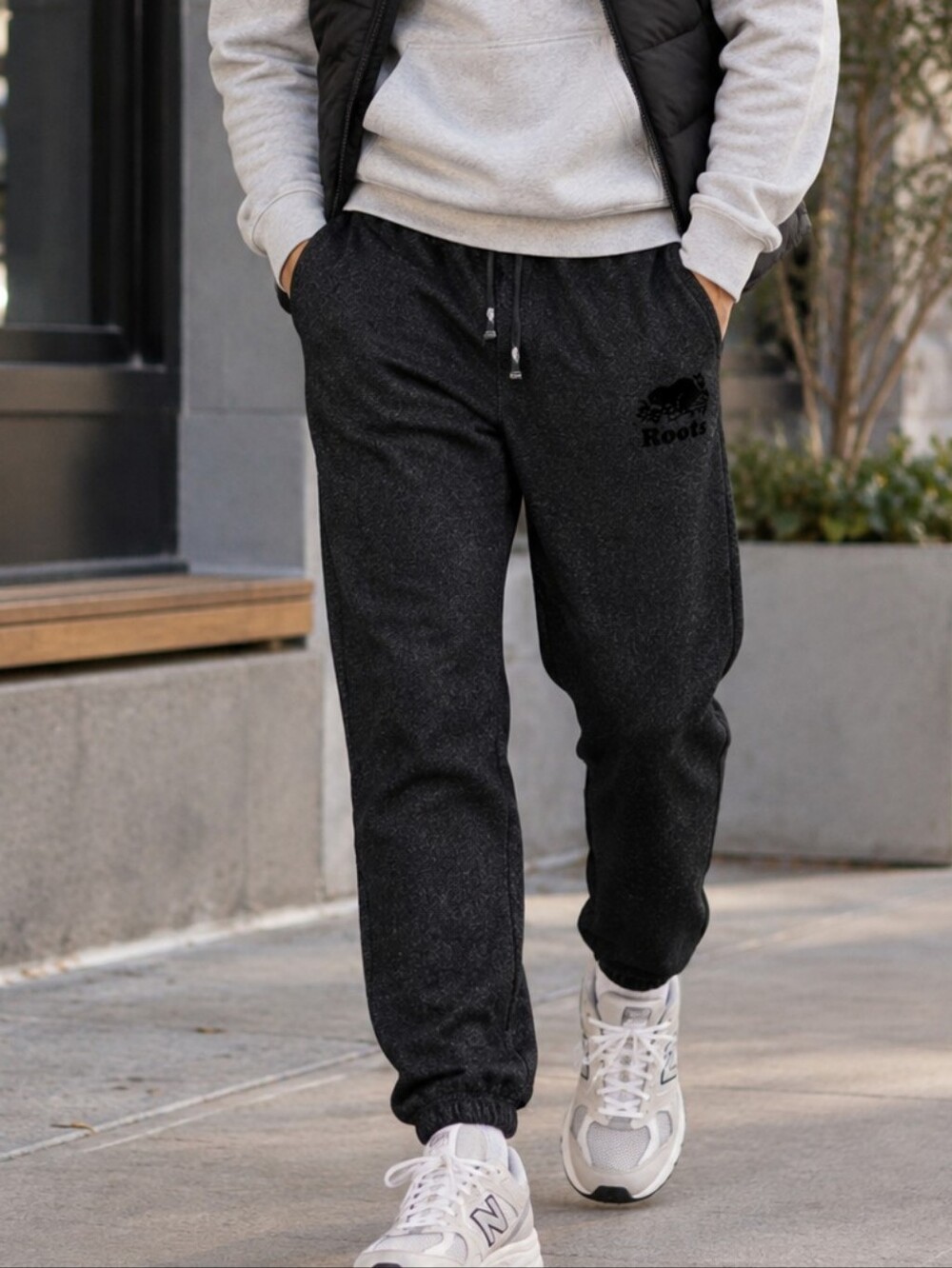 Roots Men’s Black Fleece Drawstring Jogger Sweatpants Size S